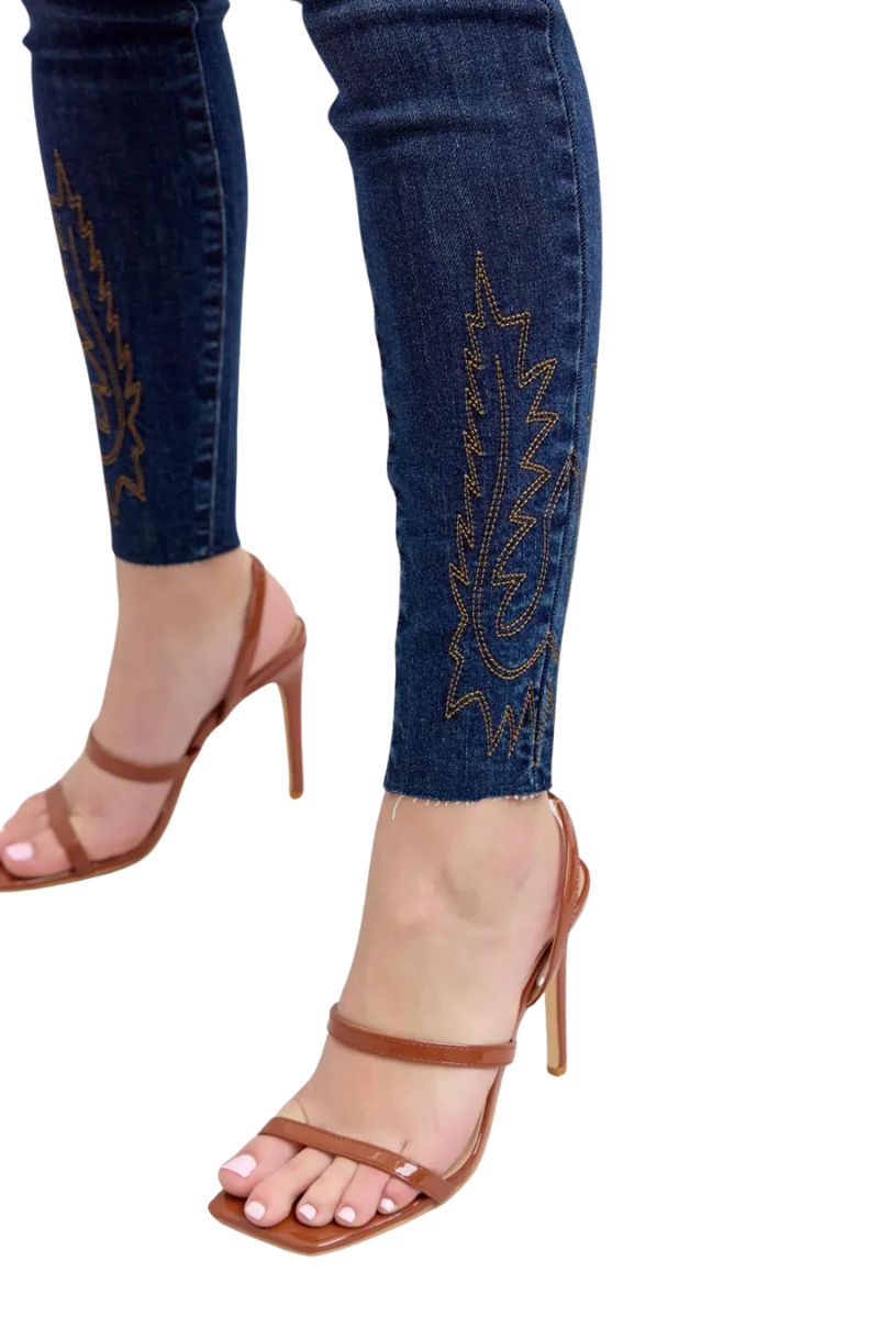 Vensora Embroidered High Rise Skinny Jeans – Plus Size Dark - Image 4